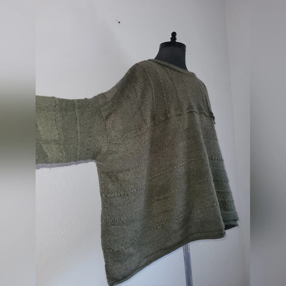 Olive Green EASEL Oversized Boho Hippy Sweater Size X-Large - Picture 2 of 6